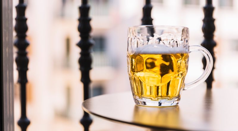 Bohumil Hrabal kedvenc helyei a sörgyártól a prágai kultikus sörözőkig
